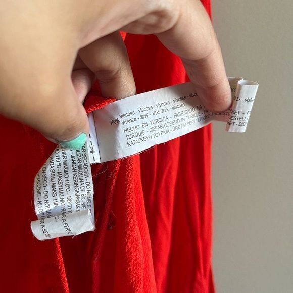 ZARA BRIGHT RED GOLD BUTTON SHIRT POCKET FRONT VISCOSE SILKY SIDE SLIT T… - Picture 7 of 8